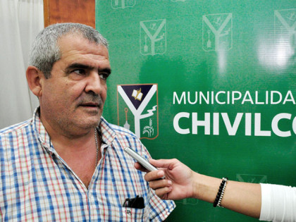 Se clausuró un peladero y matadero de pollos clandestinos item-thumbnail