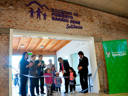 Fue inaugurado el Playón de la Sociedad de Fomento “Barrio Adas Solidaria”