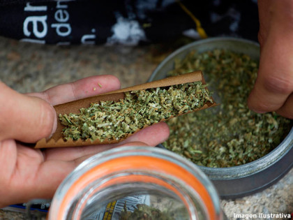 Personal policial detiene un menor con marihuana en la zona céntrica
