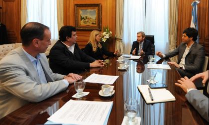 García De Luca recibió pedido de alcaldes para la llegada de Gendarmería