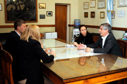El intendente Britos se reunió con autoridades del Banco Patagónia
