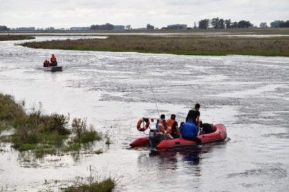 Continua la búsqueda del joven de 24 años que cayera al Río Saladillo