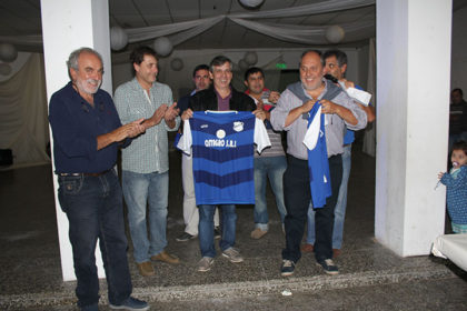 El intendente participó de la cena del Club Social y Deportivo Moquehuá