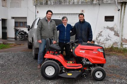Nuevo tractor para la delegación de Gorostiaga