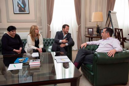 José Ferro se reunió con el Ministro de Educación Alejandro Finocchiaro