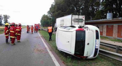 Un conductor alcoholizado volcó en la Ruta 5 en cercanías de Suipacha