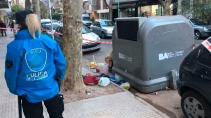Horror en Recoleta: hallan muerto a un bebé en un contenedor