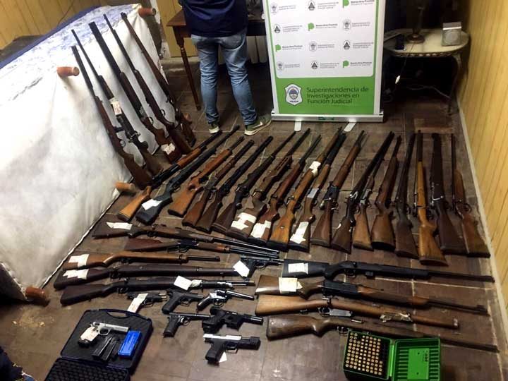 <span style='color:#f000000;font-size:14px;'>AMENAZAS CALIFICADAS</span><br>Secuestraron 40 armas de fuego y municiones de distinto calibre item-thumbnail