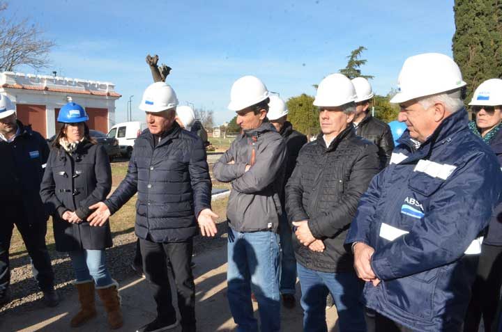 <span style='color:#f000000;font-size:14px;'>VISITA A ABSA</span><br>Visita al predio de ABSA para conocer la planta de ósmosis inversa item-thumbnail