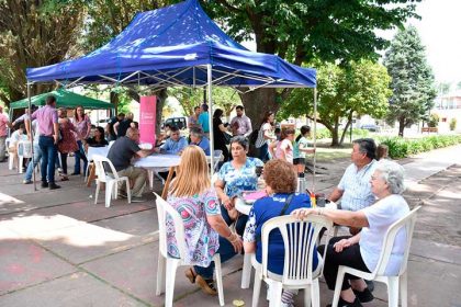 <span style='color:#f000000;font-size:14px;'>SALIDA DEL GABINETE</span><br>Moquehuá recibió al Gabinete Municipal item-thumbnail