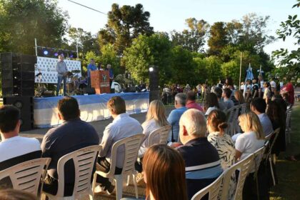 <span style='color:#f000000;font-size:14px;'>ANIVERSARIO DE BENÍTEZ</span><br>Intendente Britos: “Esta gestión se ha caracterizado por revalorizar a las localidades rurales y devolverles lo que habían perdido” item-thumbnail