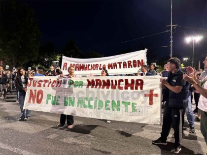 <span style='color:#f000000;font-size:14px;'>LOCALES</span><br>Video | Reclamo de justicia por Jonathan Burcez: “Lamentablemente hay asesinos sueltos”