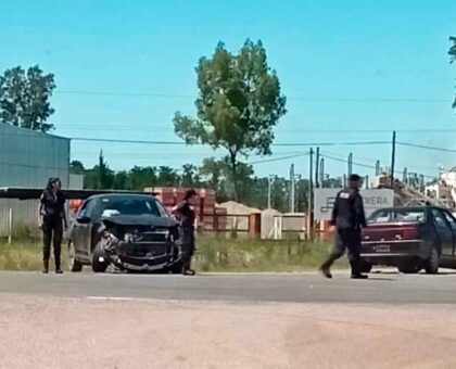 <span style='color:#f000000;font-size:14px;'>POLICIALES</span><br>Violento choque en la Ruta 5, en el ingreso sur a Mercedes