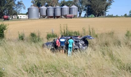 <span style='color:#f000000;font-size:14px;'>POLICIALES</span><br>Cuatro accidentados por un vuelco en la Ruta 5