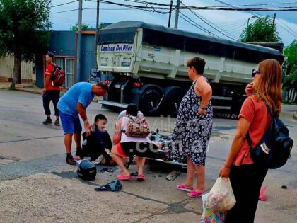 <span style='color:#f000000;font-size:14px;'>POLICIALES</span><br>Fuerte colisión en Avenida Mitre y calle 100: una moto impactó contra un utilitario item-thumbnail
