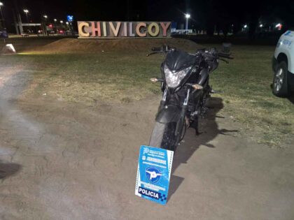 <span style='color:#f000000;font-size:14px;'>POLICIALES</span><br>Secuestro de motocicleta tras maniobras peligrosas y falta de documentación