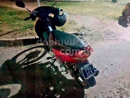 <span style='color:#f000000;font-size:14px;'>POLICIALES</span><br>Colisión en la noche del viernes: el motociclista fue trasladado al Hospital