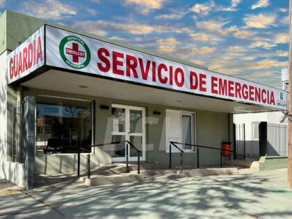 <span style='color:#f000000;font-size:14px;'>POLICIALES</span><br>Golpiza en grupo deja a un joven con graves heridas en Plaza 9 de Julio item-thumbnail
