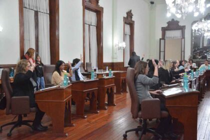<span style='color:#f000000;font-size:14px;'>POLÍTICA</span><br>Chivilcoy Impulsa la Inclusión Laboral con el Nuevo Programa «Chivilcoy Trabaja, Emprende y Aprende» item-thumbnail