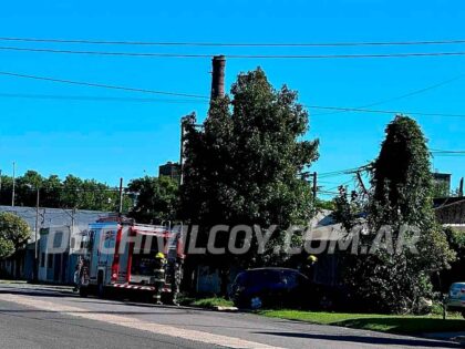 <span style='color:#f000000;font-size:14px;'>LOCALES</span><br>Un descuido motivó la convocatoria de los bomberos item-thumbnail