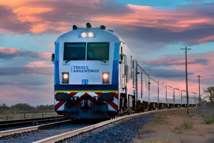 <span style='color:#f000000;font-size:14px;'>FERROCARRIL SARMIENTO</span><br>Por revisión del tendido de vías, el ramal Once-Bragado estará interrumpido durante un mes item-thumbnail