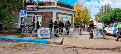 <span style='color:#f000000;font-size:14px;'>LOCALES</span><br>Derrumbe en obra en construcción deja dos heridos en la intersección de Río Juramento y Avenida Soárez item-thumbnail