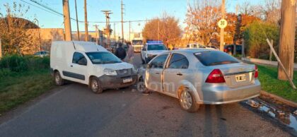 <span style='color:#f000000;font-size:14px;'>SINIESTRO VIAL</span><br>Una violenta colisión ocurrió a las 8:10 de este miércoles en la intersección de calles 114 y Alvear item-thumbnail