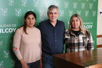 <span style='color:#f000000;font-size:14px;'>EDUCACIÓN</span><br>Britos realizó gestiones por transporte escolar para la Escuela Agraria item-thumbnail