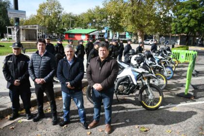 <span style='color:#f000000;font-size:14px;'>SEGURIDAD</span><br>El intendente Britos destaca el aporte provincial de patrulleros, motos y policías para combatir el delito item-thumbnail