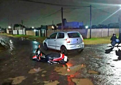 <span style='color:#f000000;font-size:14px;'>ACTUALIDAD</span><br>Un auto y una motocicleta colisionaron en la zona sur item-thumbnail