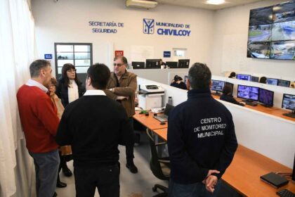 <span style='color:#f000000;font-size:14px;'>SEGURIDAD</span><br>Visita de autoridades del Club de Leones al Centro de Monitoreo 911 item-thumbnail