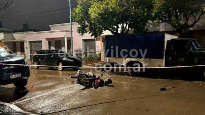 <span style='color:#f000000;font-size:14px;'>SINIESTRO VIAL</span><br>Violenta colisión con una camioneta estacionada item-thumbnail