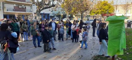 <span style='color:#f000000;font-size:14px;'>CULTURA</span><br>Inauguraron “Libros Libres” en la Plaza 25 de Mayo item-thumbnail