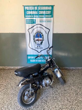 <span style='color:#f000000;font-size:14px;'>POLICIALES</span><br>Aprehenden a un menor de edad y secuestran una moto con pedido de secuestro activo <span style='color:#f000000;font-size:14px;'>POLICIALES</span><br>Aprehenden a un menor de edad y secuestran una moto con pedido de secuestro activo