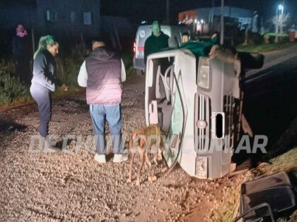 <span style='color:#f000000;font-size:14px;'>SINIESTRO VIAL</span><br>Vuelco: Un hombre resultó herido, pero no quiso ser trasladado al Hospital Municipal item-thumbnail