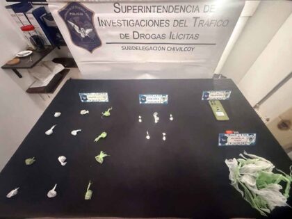 <span style='color:#f000000;font-size:14px;'>POLICIALES</span><br>Fue detenido un joven de 29 años en allanamientos por tráfico de drogas en Chivilcoy item-thumbnail