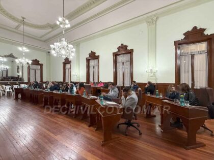 <span style='color:#f000000;font-size:14px;'>POLÍTICA</span><br>El Concejo Deliberante retoma las sesiones item-thumbnail
