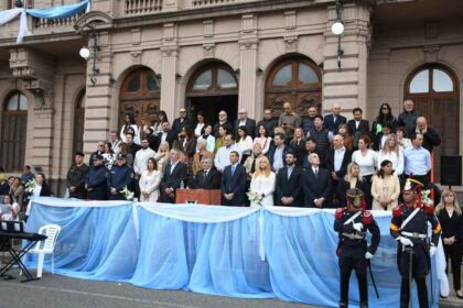 <span style='color:#f000000;font-size:14px;'>LOCALES</span><br>171 aniversario: “Les pido que se sientan orgullosos de Chivilcoy como lo hago yo cada día” item-thumbnail