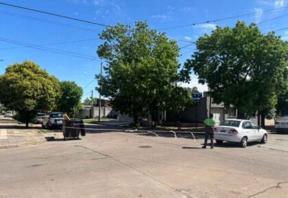 <span style='color:#f000000;font-size:14px;'>ACTUALIDAD</span><br>Choque vehicular en la intersección de Rivadavia y Olavarría item-thumbnail