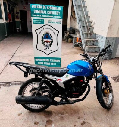 <span style='color:#f000000;font-size:14px;'>POLICIALES</span><br>Aprehendieron a un menor con una moto robada en el conurbano item-thumbnail
