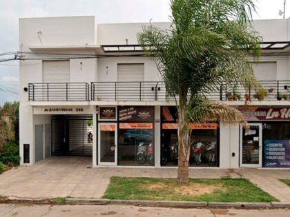 <span style='color:#f000000;font-size:14px;'>POLICIALES</span><br>Robo en la avenida Echeverría: Sustrajeron una moto y cuatro bicicletas de un complejo de departamentos item-thumbnail