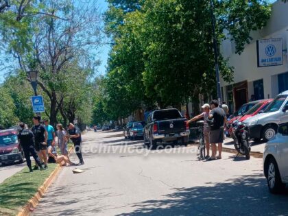 <span style='color:#f000000;font-size:14px;'>LOCALES</span><br>Chocaron una motocicleta y un peatón item-thumbnail